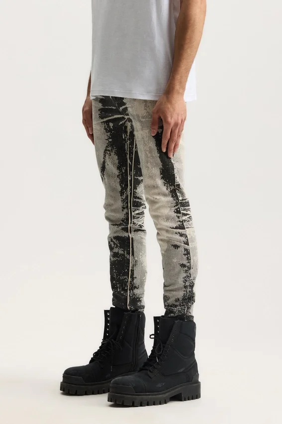 P001 Trompe L'oeil